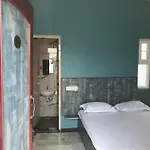Sm Mansion Near Harbour & High Court